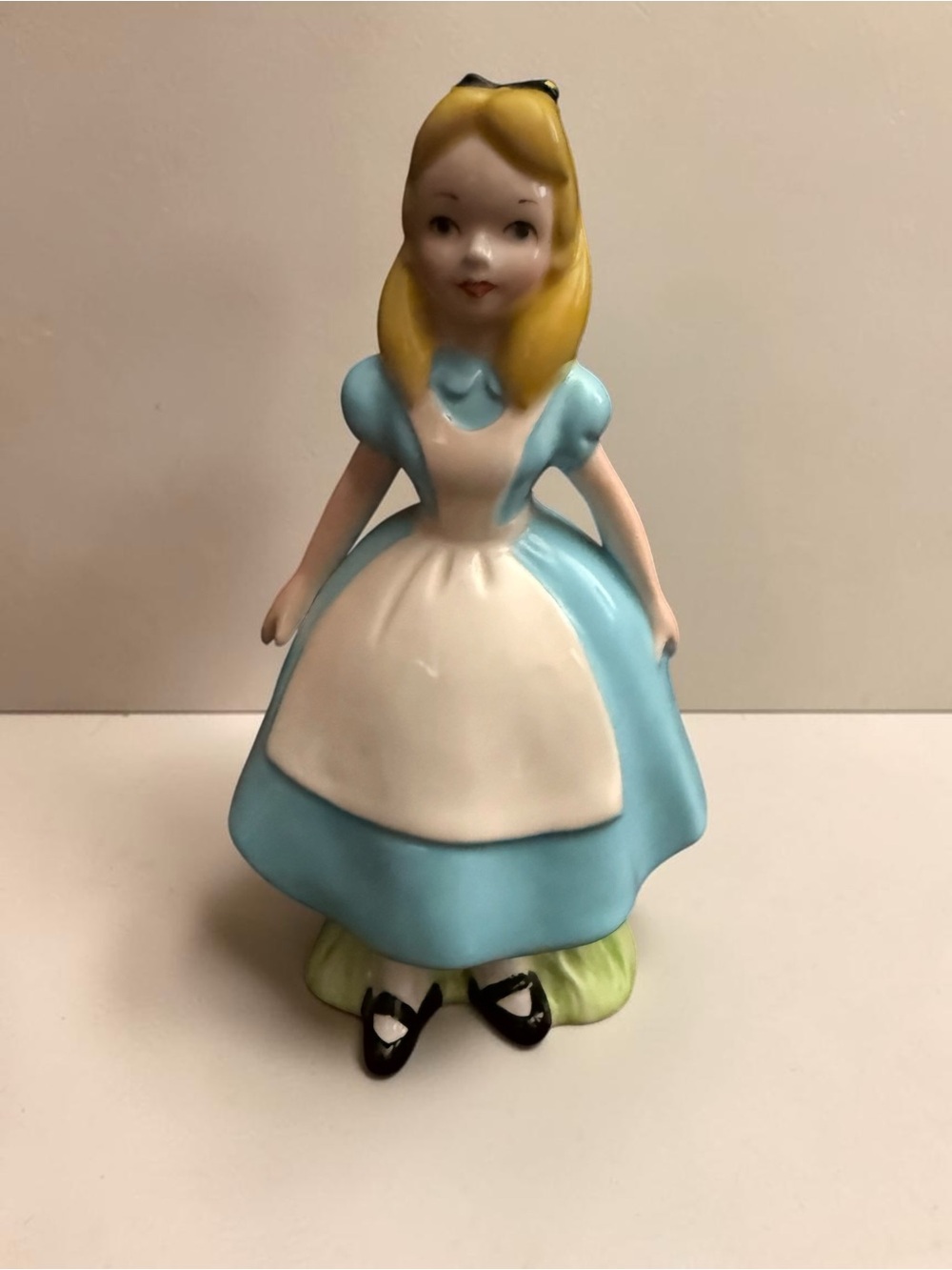 Vintage Disney Alice in Wonderland figurine